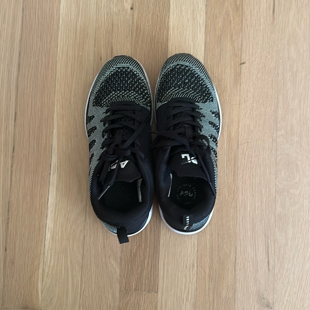 APL Tennis Shoes Size 7.5